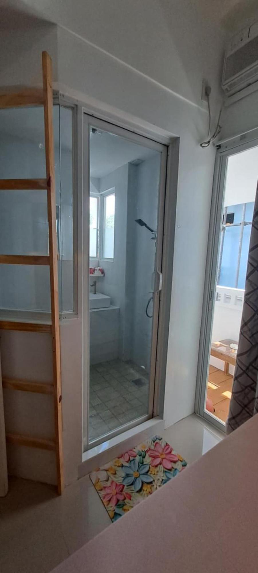 Gomez Guest House Тагбиларан Сити Екстериор снимка